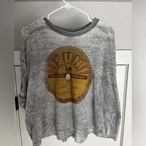 graphic tee